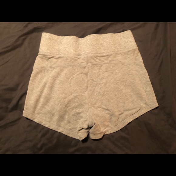 SOFT WOMENS SHORTS - Picture 4 of 4